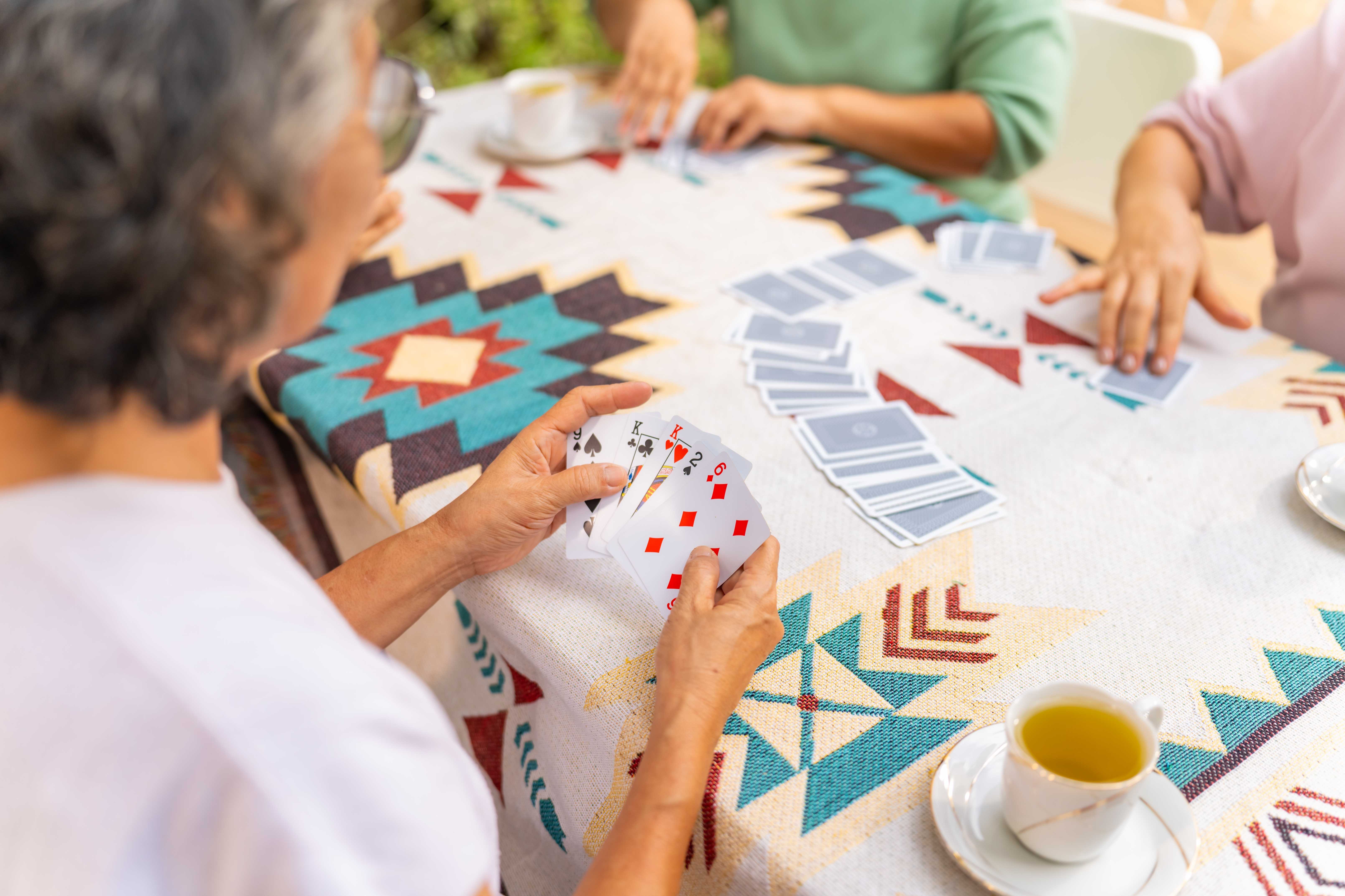 Fun and Easy Memory Games for Loved Ones with Early-Stage Dementia